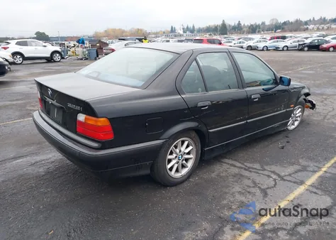 1997 BMW 328I z USA, uszkodzony, nr VIN WBACD4322VAV53785